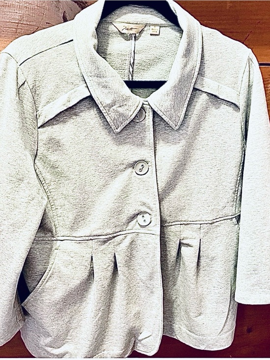 motto Jackets & Blazers - Motto Light Gray Peplum Button-Front Jacket Size Large